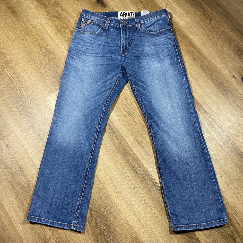 Ariat M4 Low Rise Boot Cut Medium Wash Jeans Men's size 33  x 30